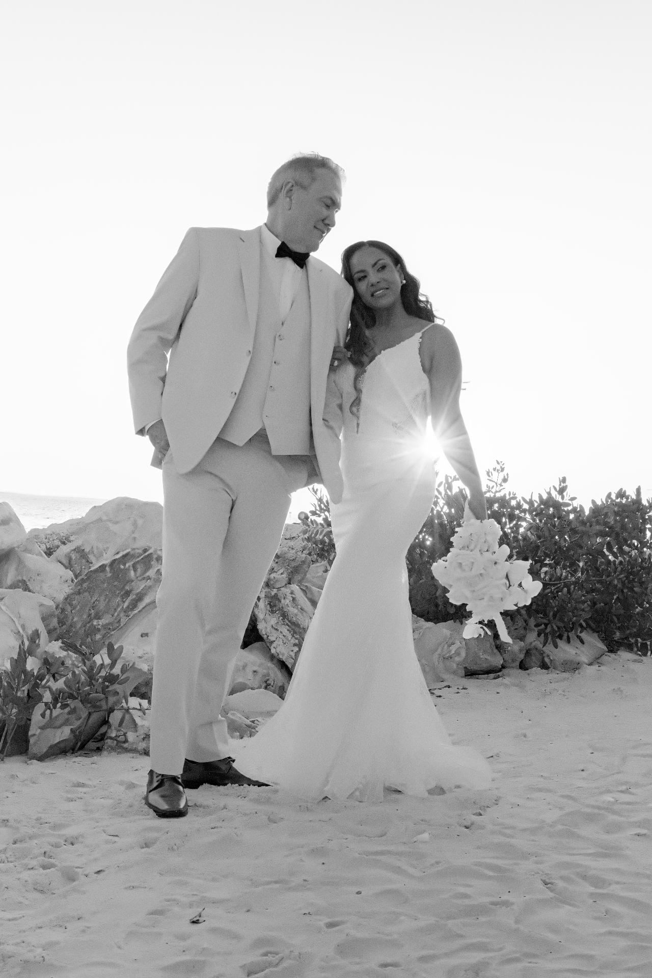 Novios en la playa